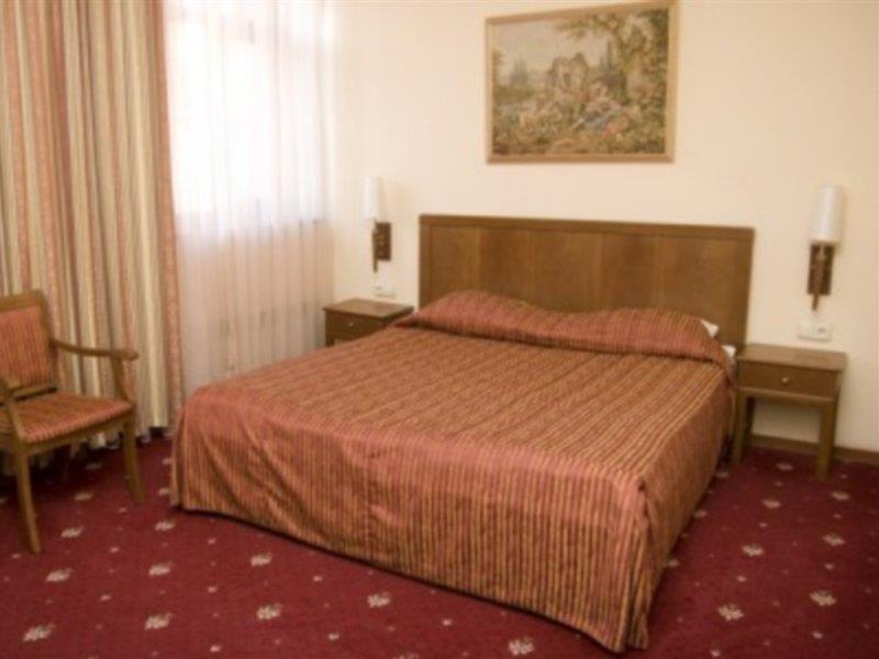 莫扎特酒店 敖德萨 客房 照片
